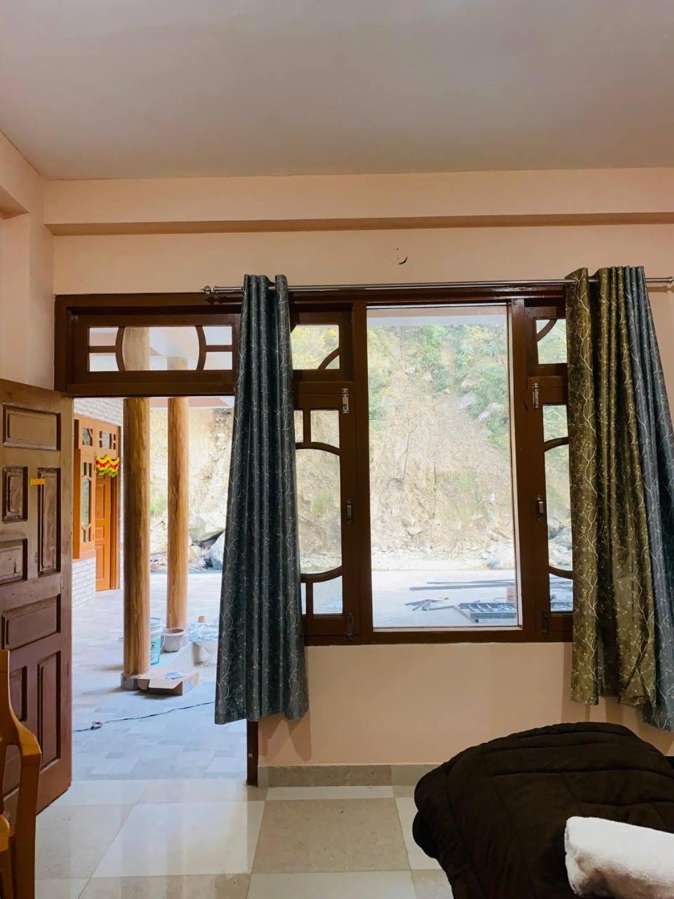 Hom House Of Mannmauji Riverside Kasol Exterior foto